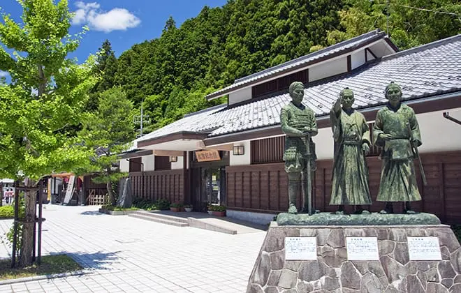 全国的にも有名な伝統工芸が多数。