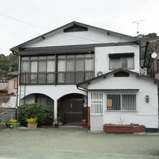 ビジネス旅館 静